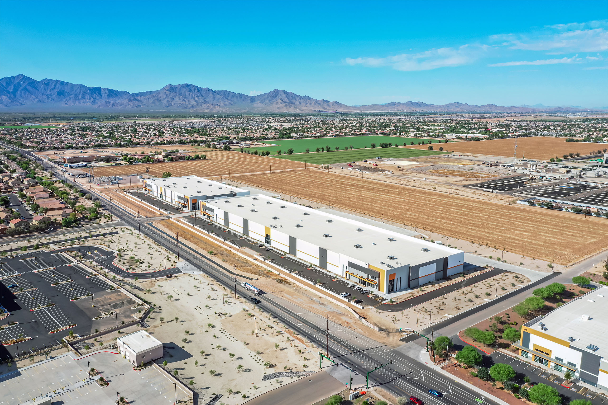 MD25001_Martens_Website_Desktop_Images_2560x1706_Park-91_07