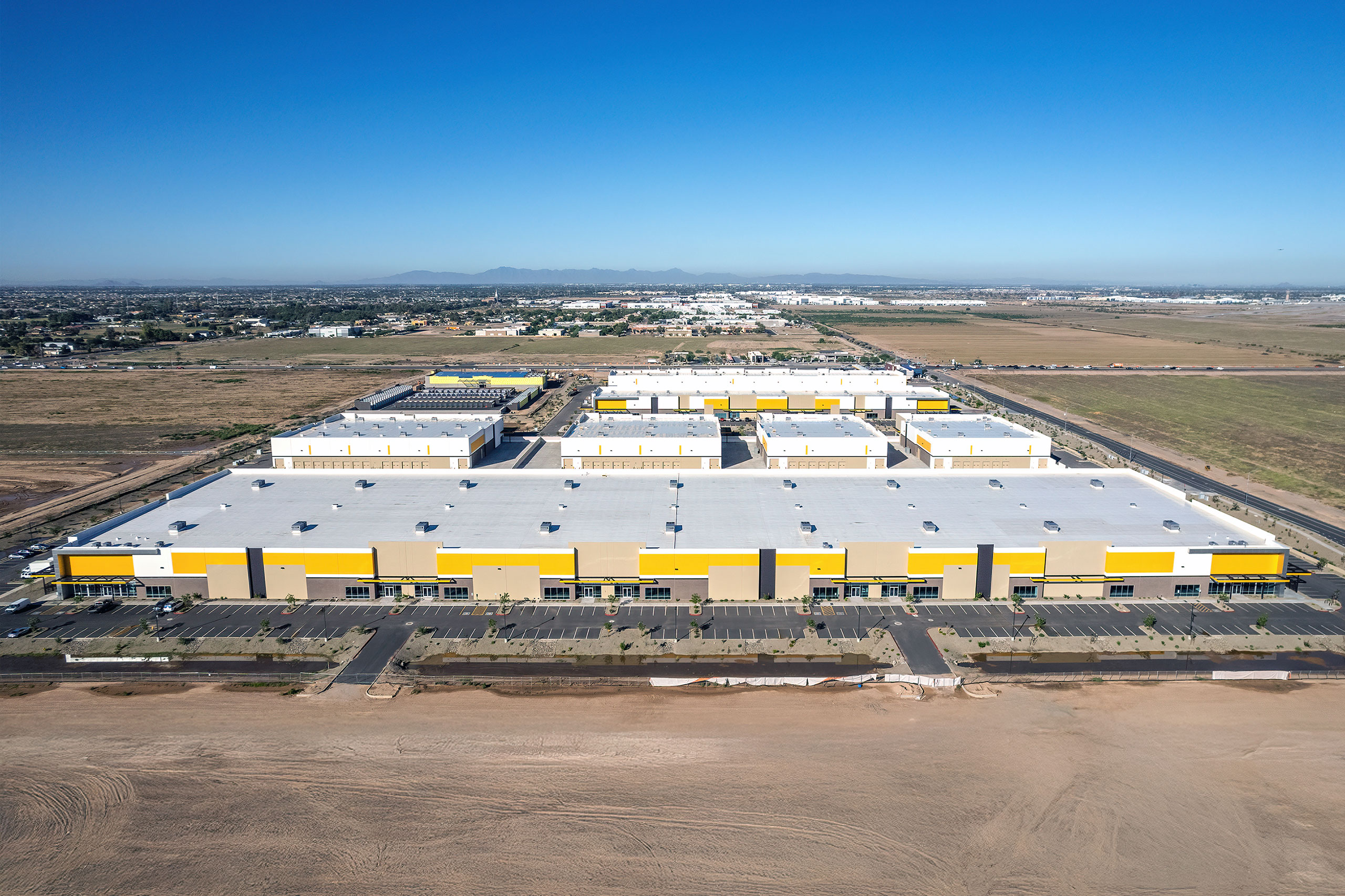 MD25001_Martens_Website_Desktop_Images_2560x1706_The-Brickyards_11