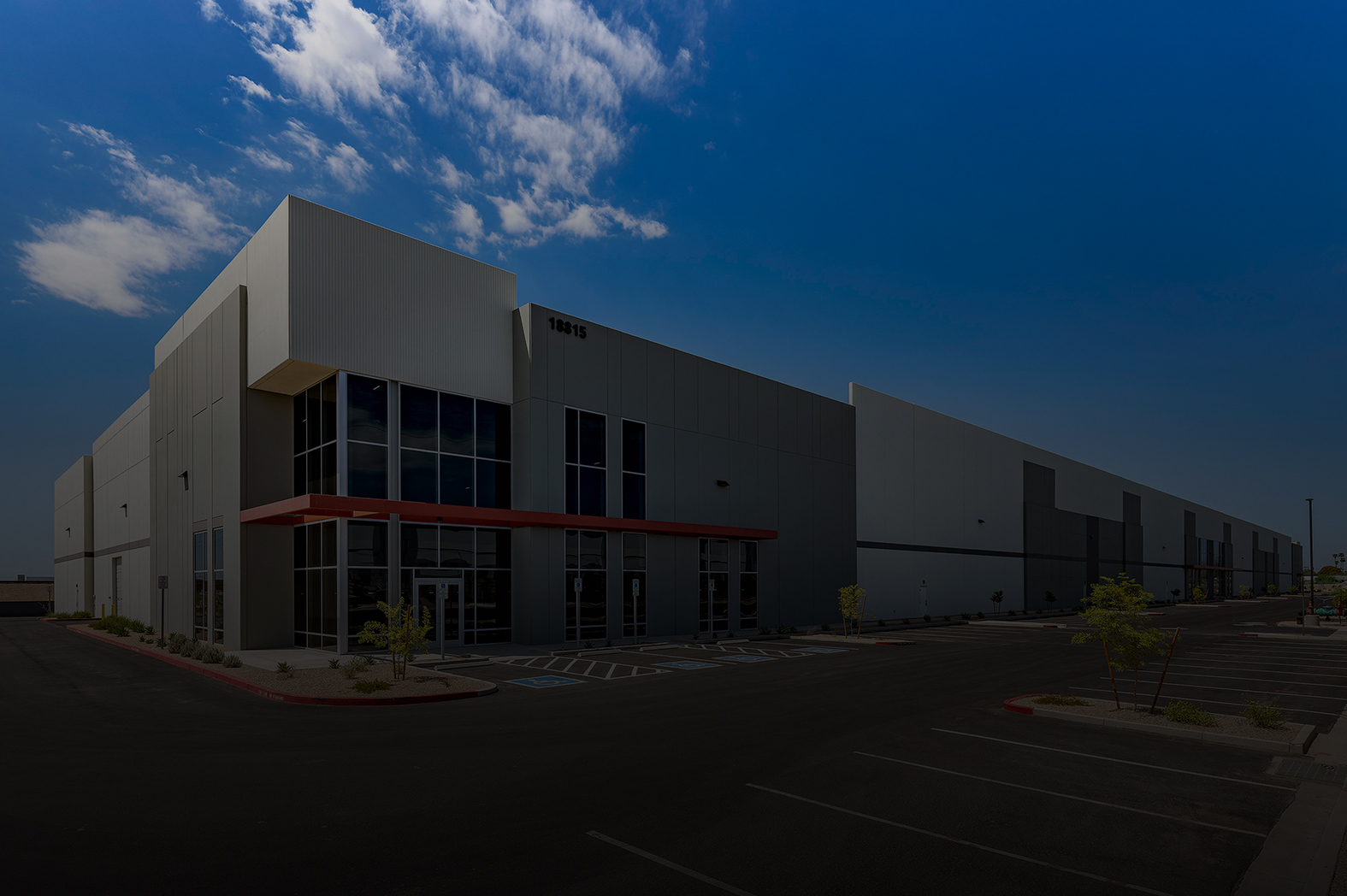 MD25001_Martens_Website_Desktop_Images_2560x1706_MIssion-Park_Slider